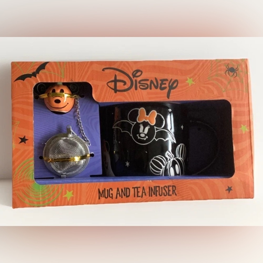 Disney Mickey mug and Tea infuser NIB